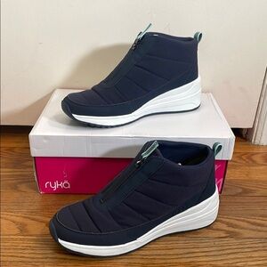 Ryka Gia Puff Cold Weather Boots Black size 10M NWT